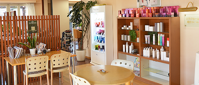 岡山の西大寺にある美容室加羅の内装3 岡山の美容室、加羅の内装3